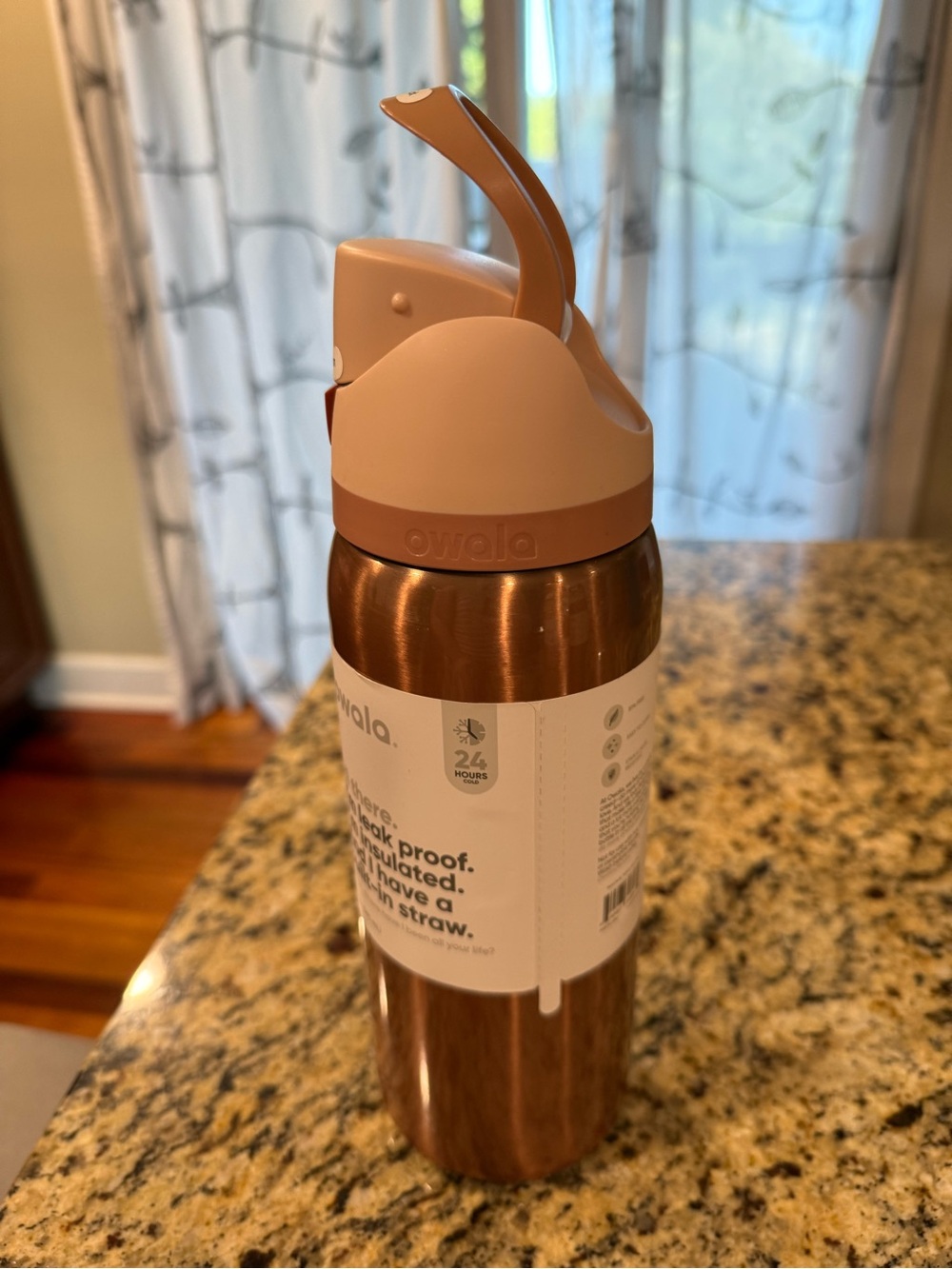 Owala 32oz. Stainless Steel FreeSip Water Bottle (In Good Company) - Picture 2 of 6